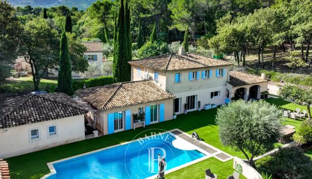 Villa / Maison 10 pièces  à vendre Aix-en-Provence 13100
