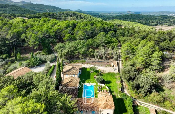 Proche  d’Aix-en-Provence - Propriété familiale de 7 chambres av — photo 3