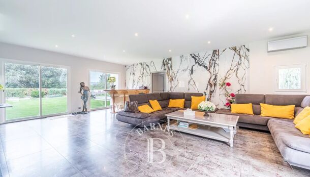 Villa / Maison 10 pièces  à vendre Aix-en-Provence 13100