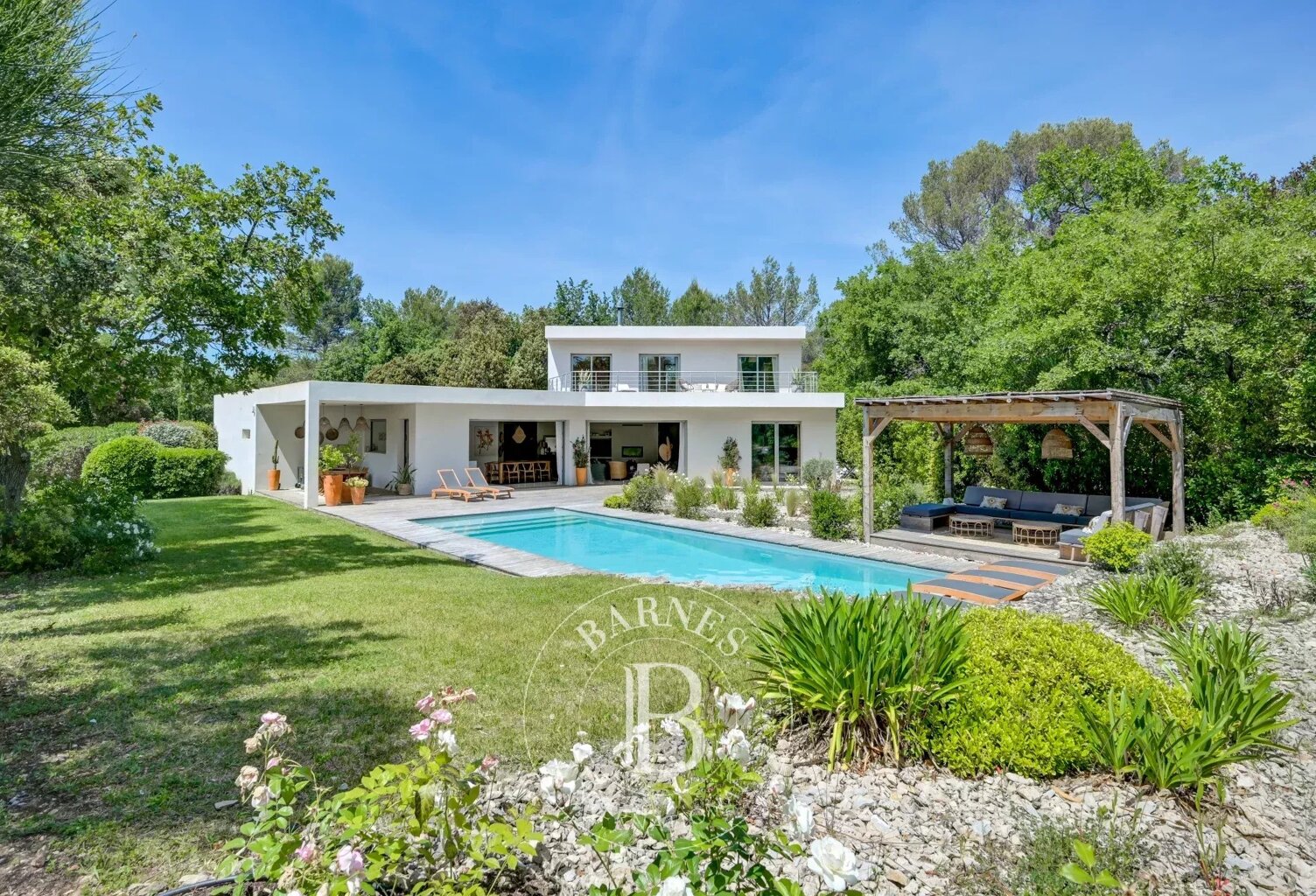 Aix-en-Provence – Villa d’Architecte – 5 Chambres – Studio – Cal — photo 1