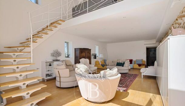 Villa / Maison 20 pièces  à vendre Aix-en-Provence 13100