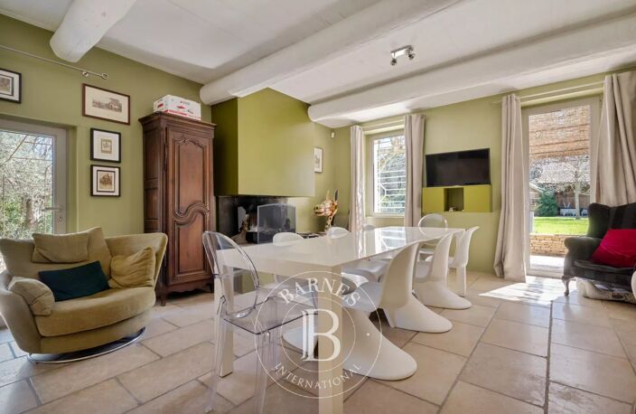 AIX EN PROVENCE - DOMAINE XVIII EME 650M2 - 14 CHAMBRES – PISCIN — photo 2