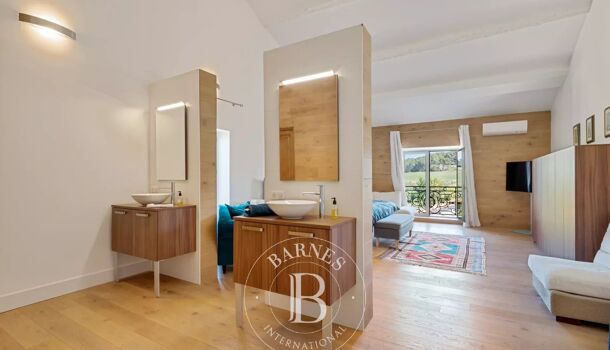 Villa / Maison 20 pièces  à vendre Aix-en-Provence 13100