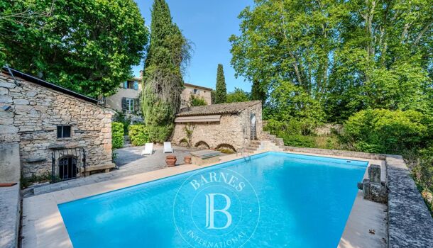 Villa / Maison 15 pièces  à vendre Aix-en-Provence 13100