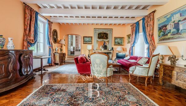 Villa / Maison 15 pièces  à vendre Aix-en-Provence 13100