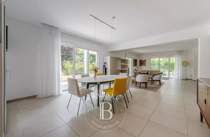 AIX-EN-PROVENCE - APPARTEMENT 142M² - JARDIN 273 M² - GARAGE DOU — photo 4