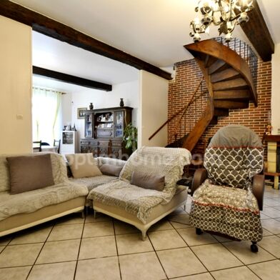 Maison 8 pièces 220000 €