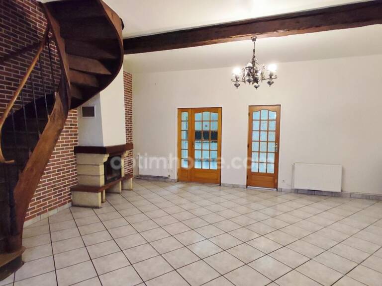 Maison de ville à vendre, 8 pièces à SAINT-QUENTIN (02) — photo 1
