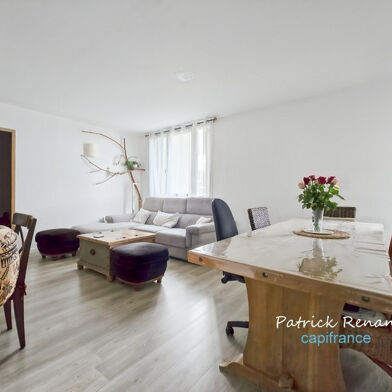 Appartement 4 pièces 215000 €