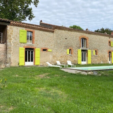 Maison 7 pièces 593000 €