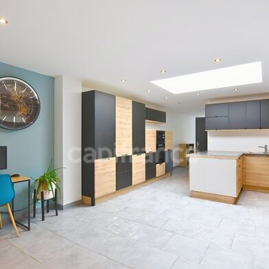 Maison 5 pièces 289000 €