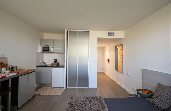 Appartement à vendre 1 pièces SAINT JEAN DE VEDAS (34) — photo 3