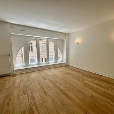 Appartement 3 pièces 1710 €
