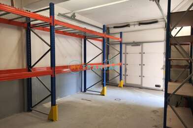 Local industriel  315000 €