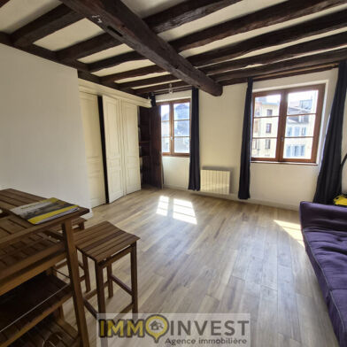 Appartement 1 pièces 320 €