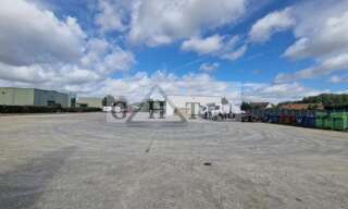 Commerce  9121 m² à vendre à Claye-Souilly (77410)