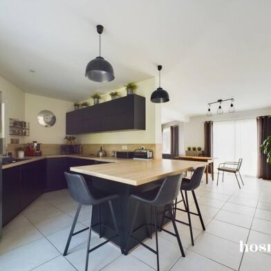 Maison 8 pièces 560000 €