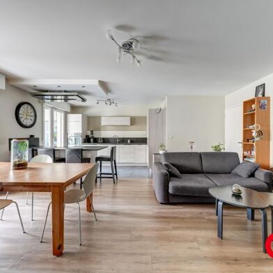 Appartement 4 pièces 365000 €