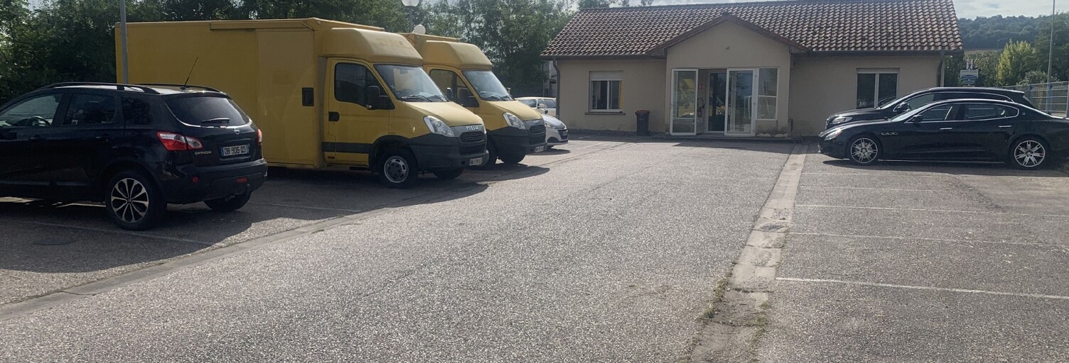 Commerce  1500 m² à vendre à Leyr (54760)