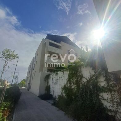 Appartement 3 pièces 802 €