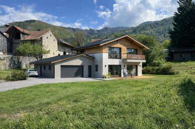 Terrain  280000 €