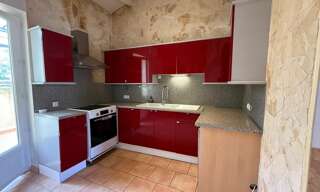 Maison 5 Pièces 75 m² à louer à Solliès-Pont (83210)