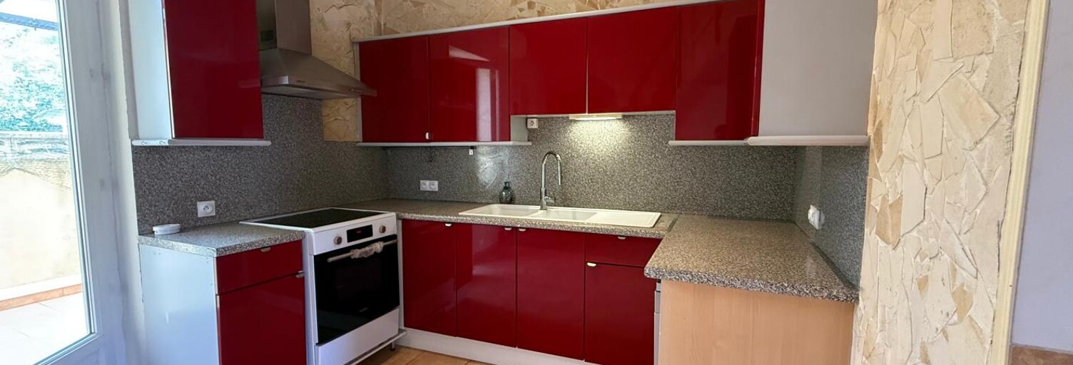 Maison 5 Pièces 75 m² à louer à Solliès-Pont (83210)