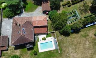 Maison 11 Pièces 400 m² à vendre à Saint-Jean-le-Comtal (32550)