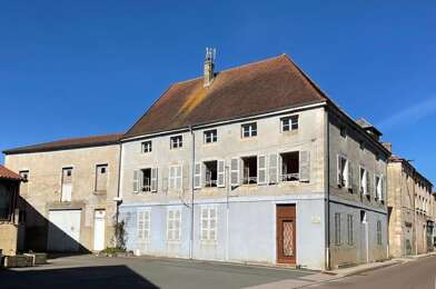 Maison 10 pièces 157000 €