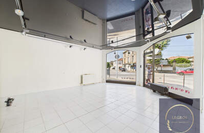 Local commercial a louer emplacement strategique Chateaurena — photo du bien