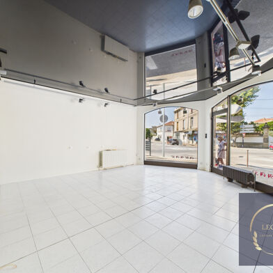 Commerce 1 pièces 730 €