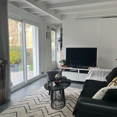 Maison 2 pièces 300000 €