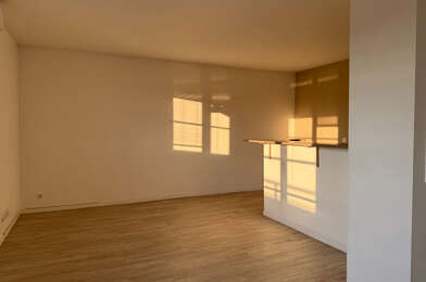 Appartement 3 pièces 983 €