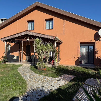 Maison 8 pièces 313000 €