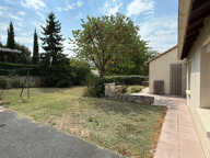LA SPACIEUSE : FONTAINE LE COMTE — photo 2