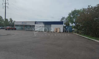 Commerce  174 m² à louer à Auxerre (89000)