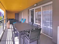FREJUS T3 TERRASSE PISCINE GARAGE DOUBLE PARKING — photo 2