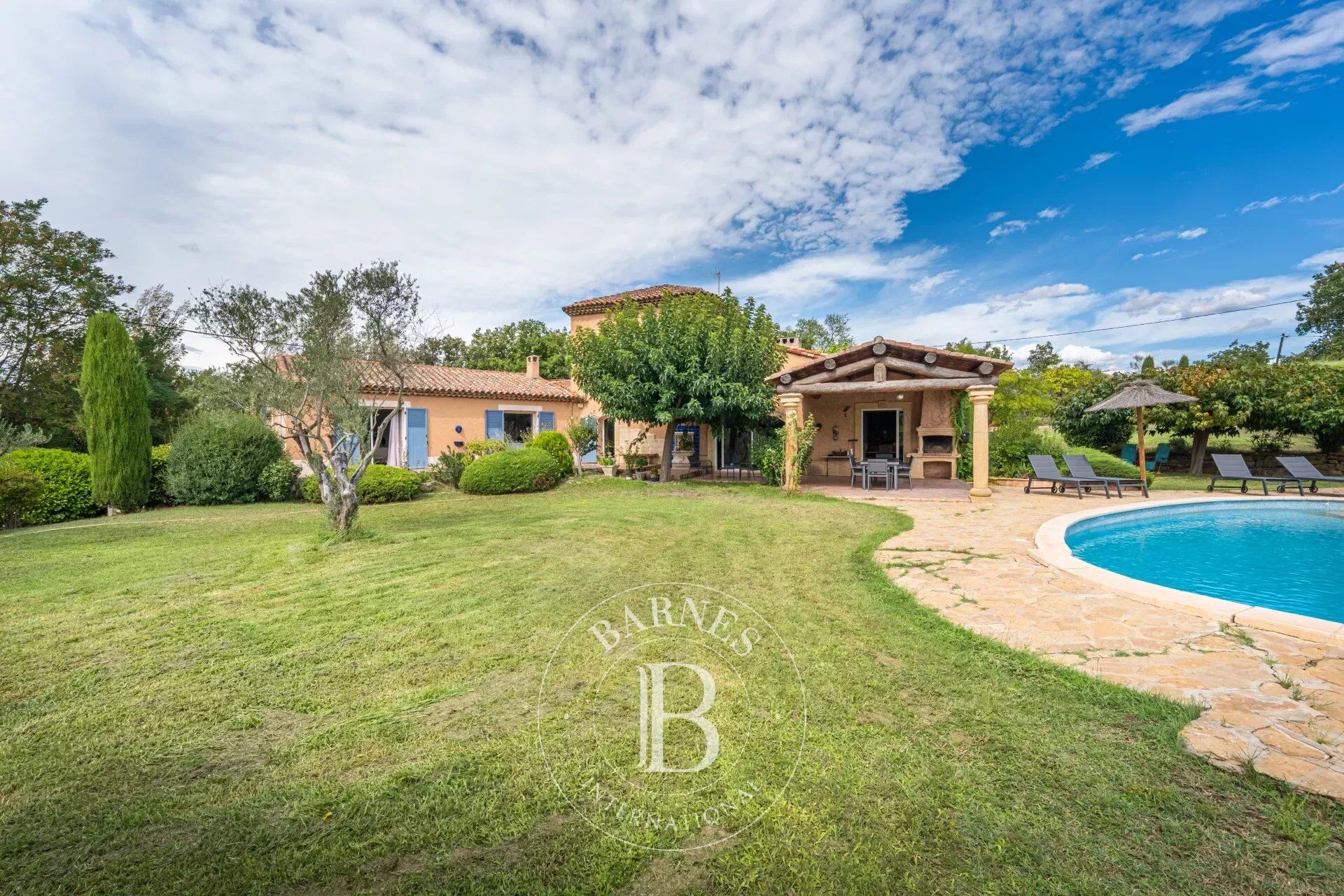 Villa / Maison  T11 à vendre Aix-en-Provence 13100