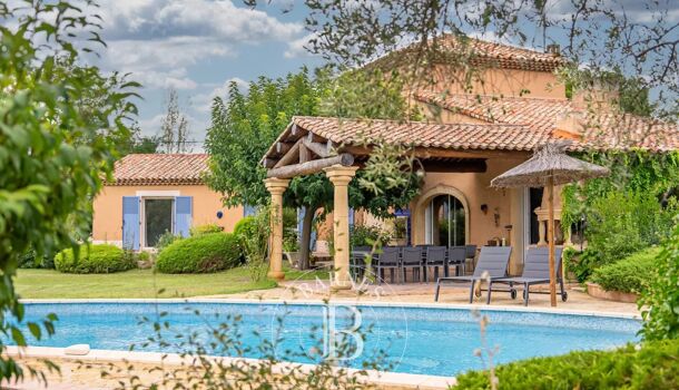 Villa / Maison 11 pièces  à vendre Aix-en-Provence 13100