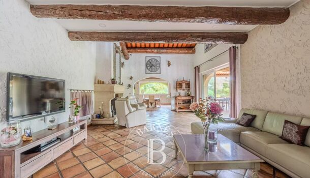 Villa / Maison 11 pièces  à vendre Aix-en-Provence 13100