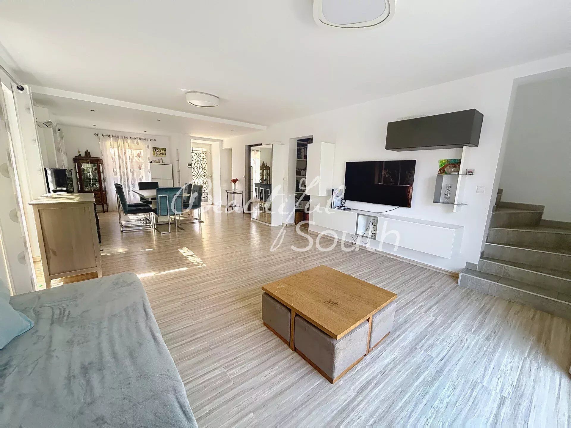 Villa / Maison  T6 à vendre Canet-en-Roussillon 66140