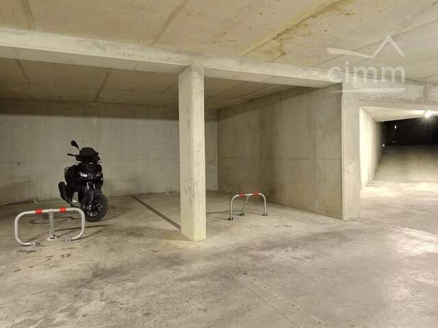 CROIX D'ARGENT / SABINES, PARKING A VENDRE — photo du bien