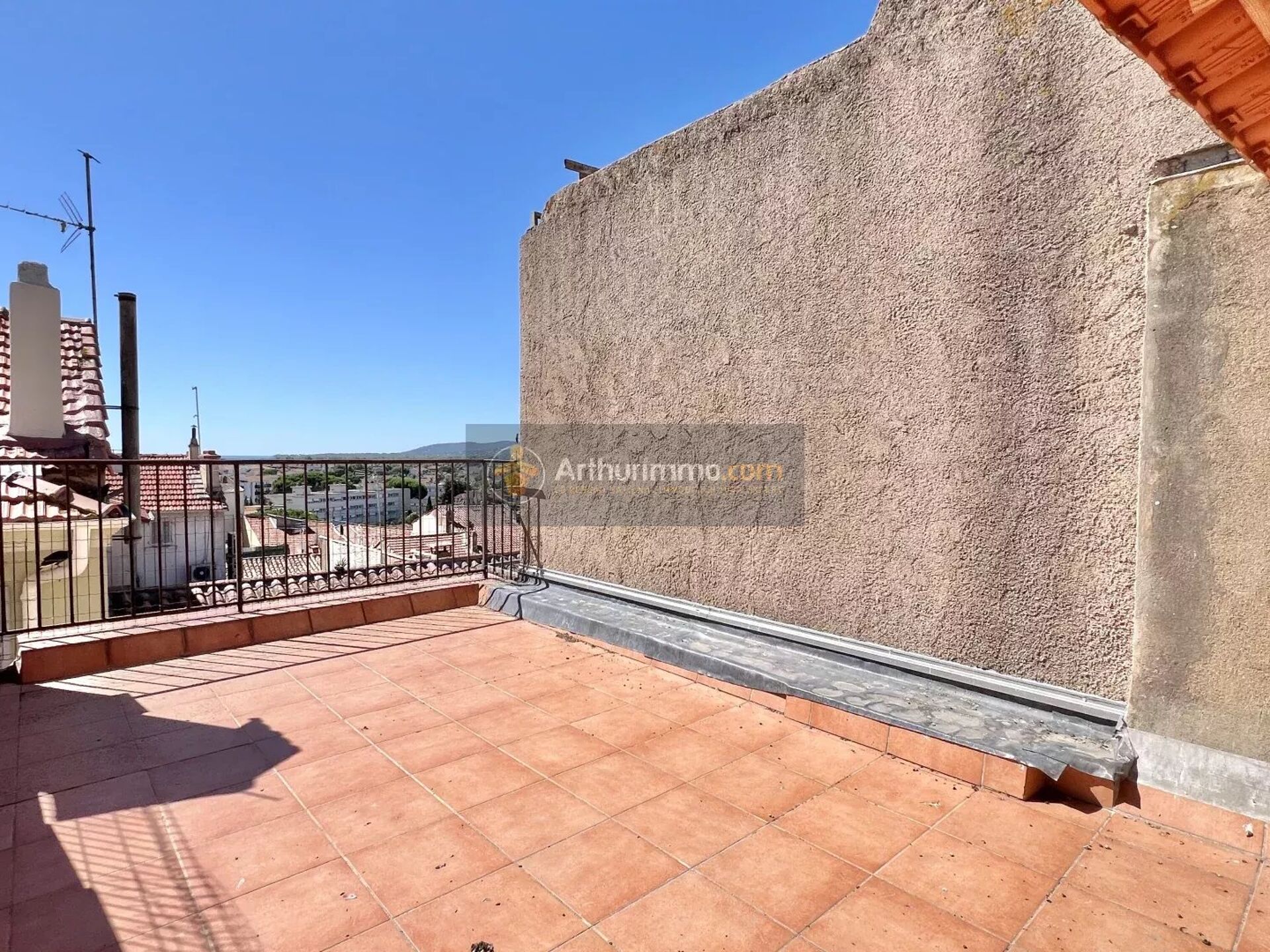 Immeuble 7 pièces 95 m² · à Fréjus · 95 m² · 299 900 €