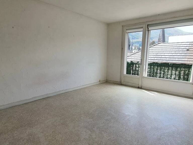 Grand t2 Quartier Mairie balcon et cave — photo 1