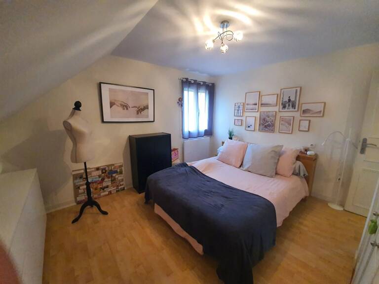 Maison T4 au coeur d'un village recherché — photo 1