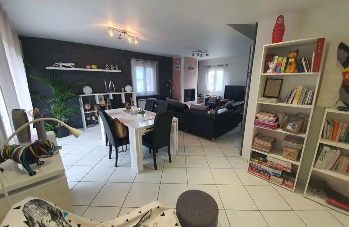 Maison T4 au coeur d'un village recherché — photo 4
