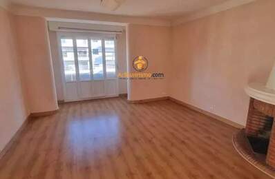 Appartement de type 3 avec balcon — photo du bien