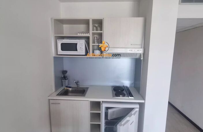 Studio meublé de 26,46 m² avec terrasse — photo 2