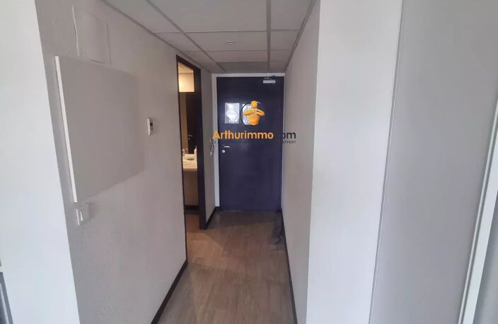 Studio meublé de 26,46 m² avec terrasse — photo 5