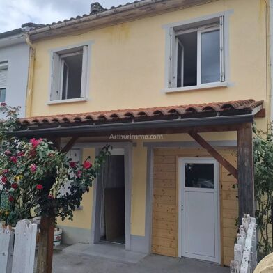 Maison 4 pièces 750 €